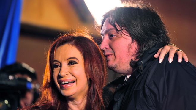 NESTOR-CRISTINA-PRESENTARIA-DIPUTADO-SANTA_IECIMA20120428_0003_14