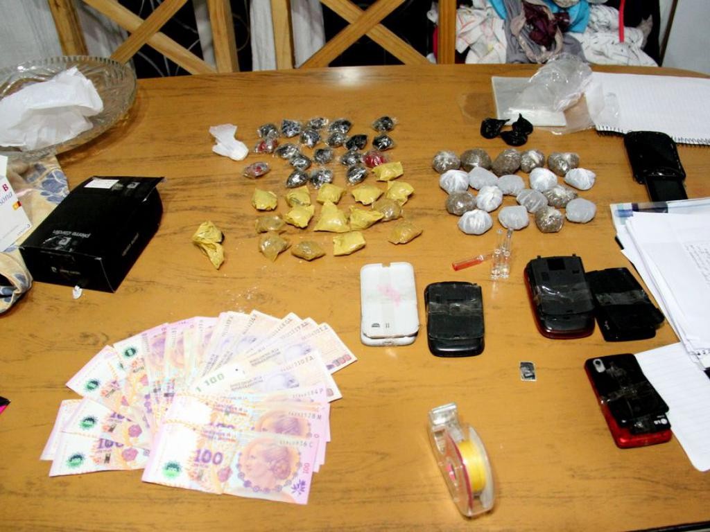 operativo-contra-la-venta-de-drogas-4