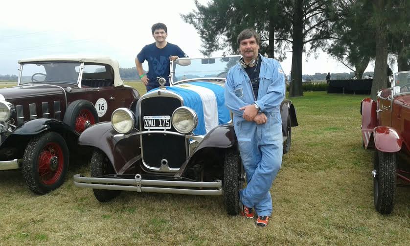 Claudio Reynold y su hijo