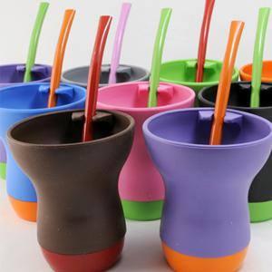 Los mates de "la modernidad".