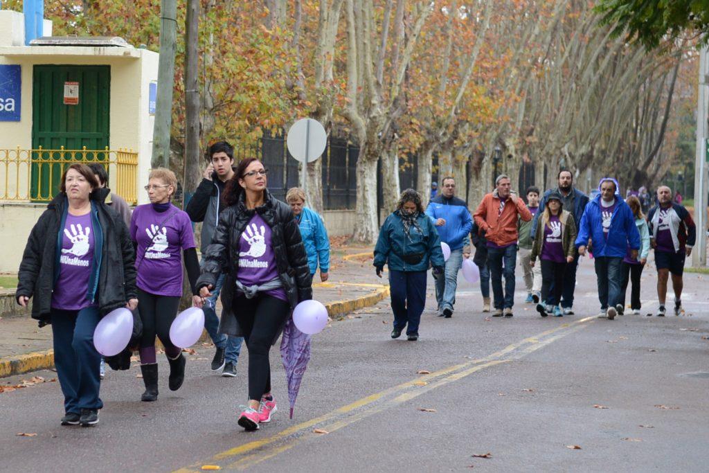 3 Correcaminata contra la violencia de gÇnero