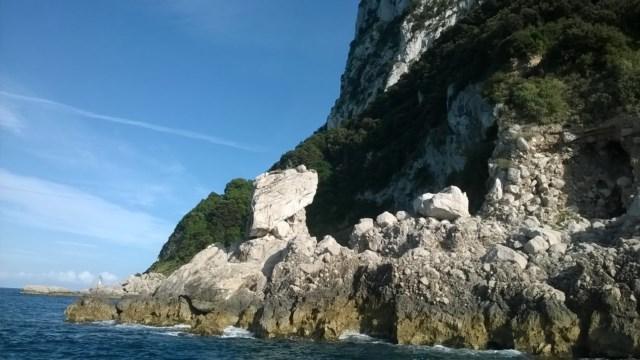 10) Exc a Capri (115) [640x480]