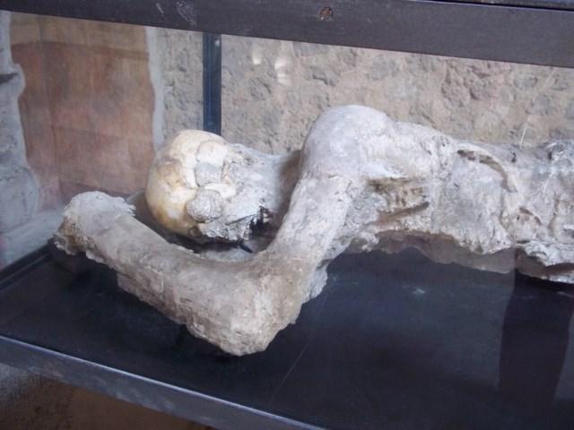 4) Pompeya (75) [640x480]