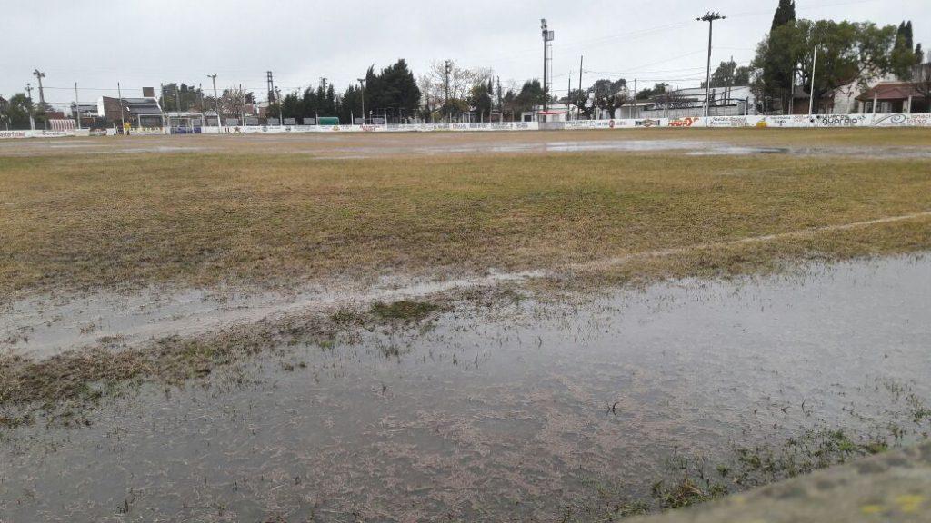 cancha-parana-mojada