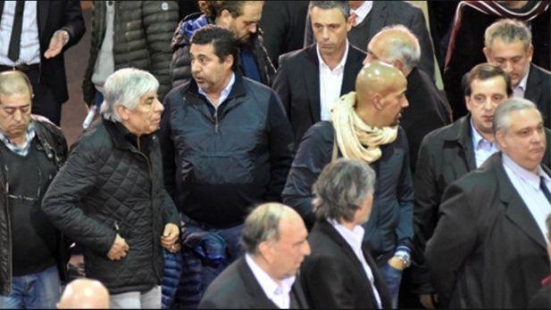 afa-superliga.jpg_1364668250.jpg_139456594