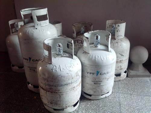envases-de-garrafas-10-kg-vacias-habilit-capital-lanus-348101-MLA20281179805_042015-O